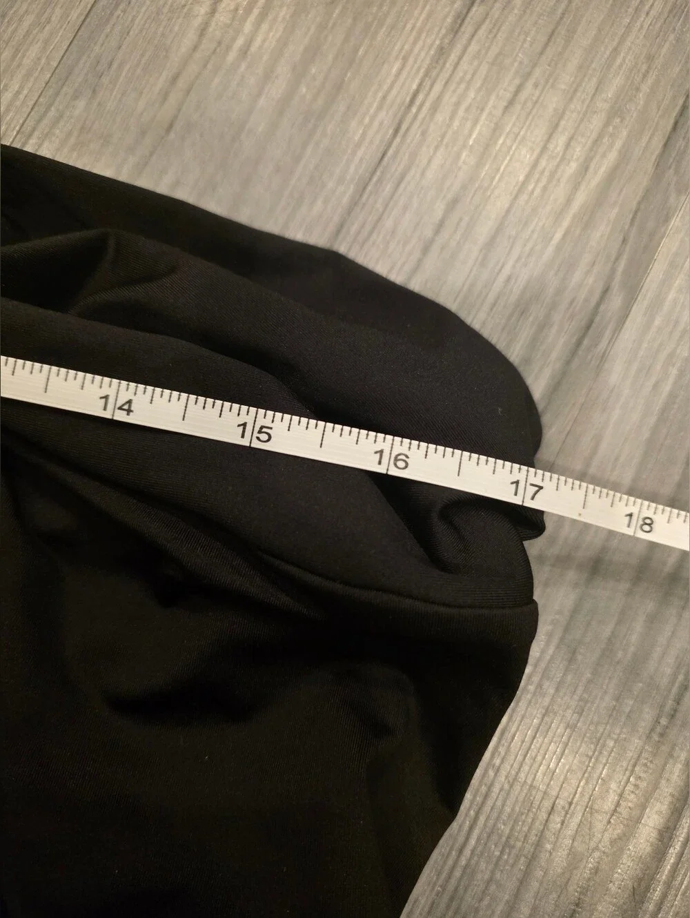 $150 Skims Swim Cover Up Sarong Skirt High Slit Nylon & spandex Size M